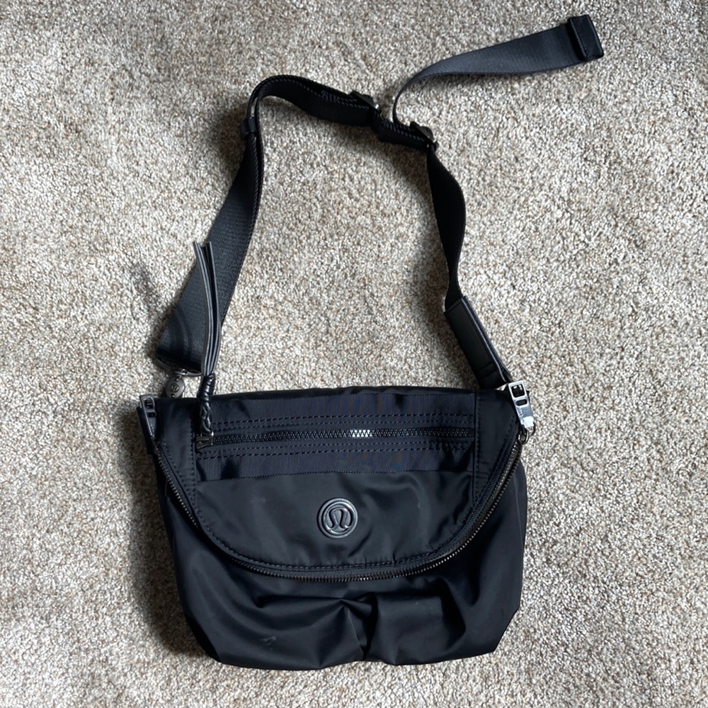 Lululemon Festival Bag